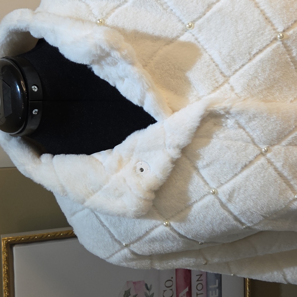 Nwt XL Sabrina Lauren Cozy Cream Teddy Jacket for Women With Pearls - Picture 6 of 17